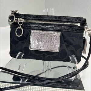 Coach Poppy Crossbody